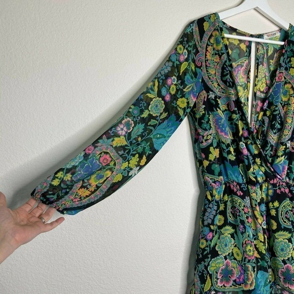 Steezyer Floral Lined Long Sleeve Romper - Picture 3 of 10